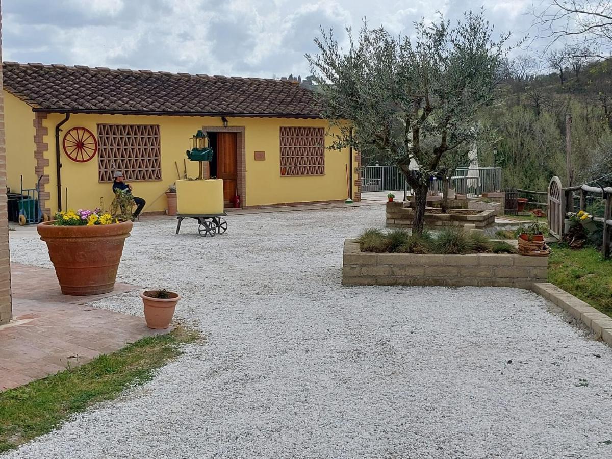 Masso Alle Rose Di Santarsiero Serena Montaione Kültér fotó